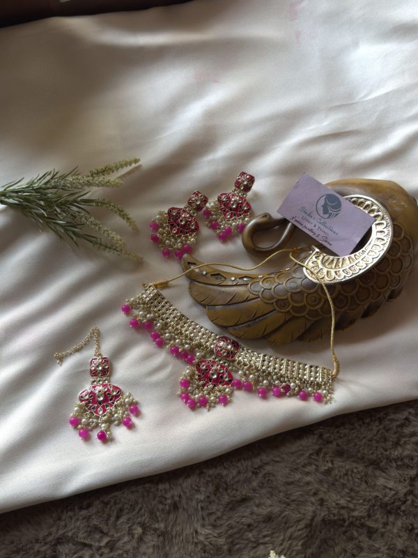 Kundan Choker