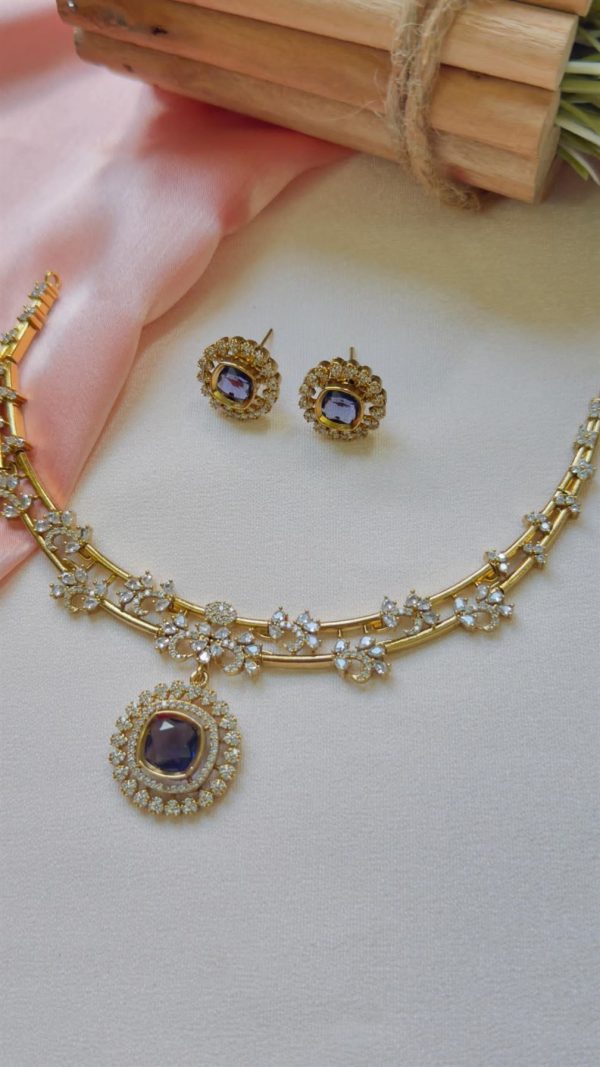 Premium Antique Gold Ad Necklace(Indigo Blue) - Image 3
