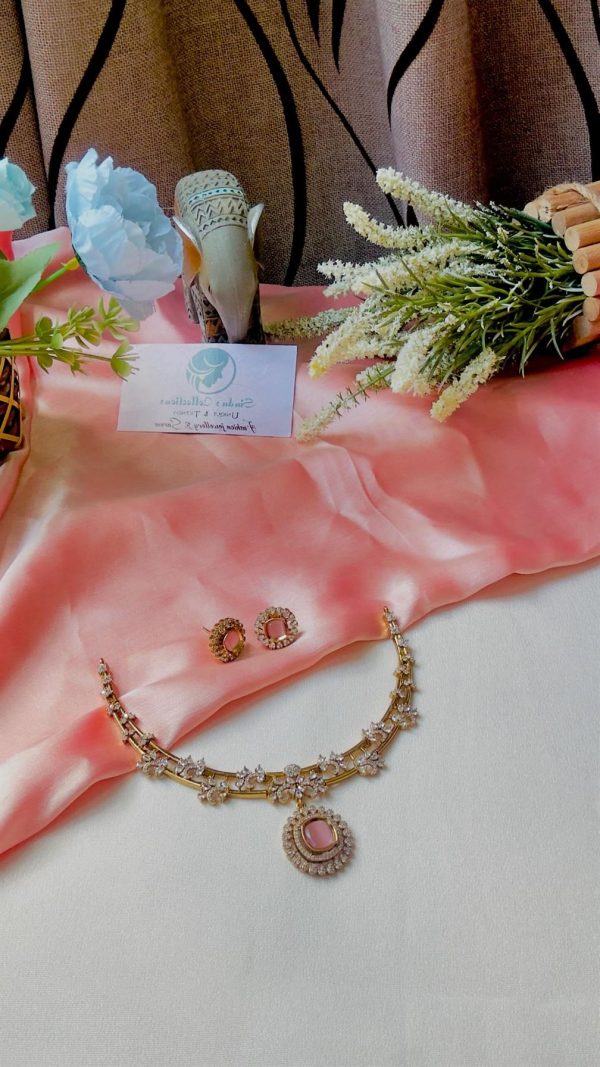 Premium Antique Gold Ad Necklace(Flamingo Pink) - Image 2
