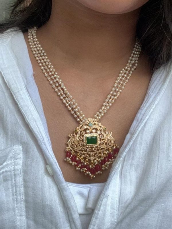 Premium white pearl ad stones with red beads - Image 2