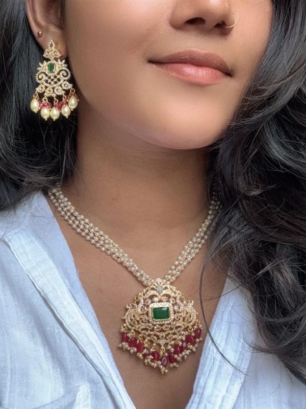 Premium white pearl ad stones with red beads - Image 3