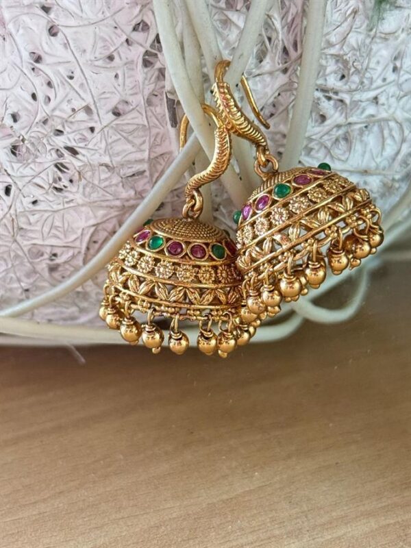 Antique gold jhumka
